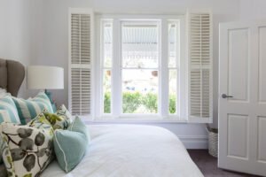 bedroom-interior-shutters-cozy