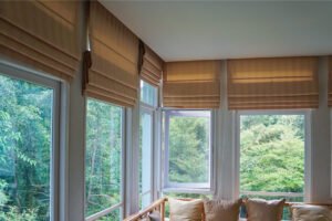 modern-roller-shades-living-room